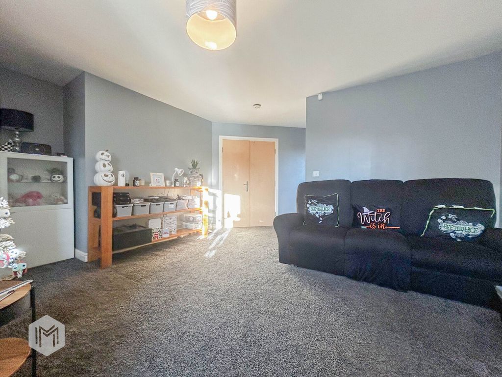 Property photo 3 of 9 Picture No. 05