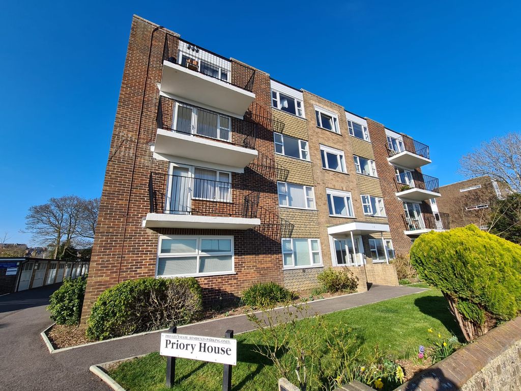 Property photo 1 of 10