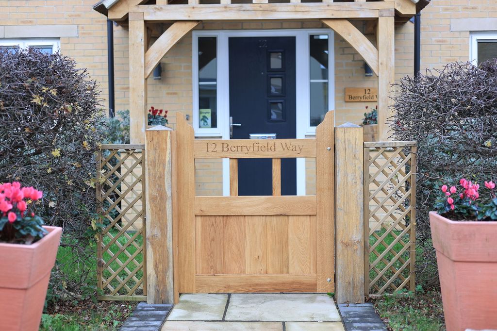 Property photo 2 of 24