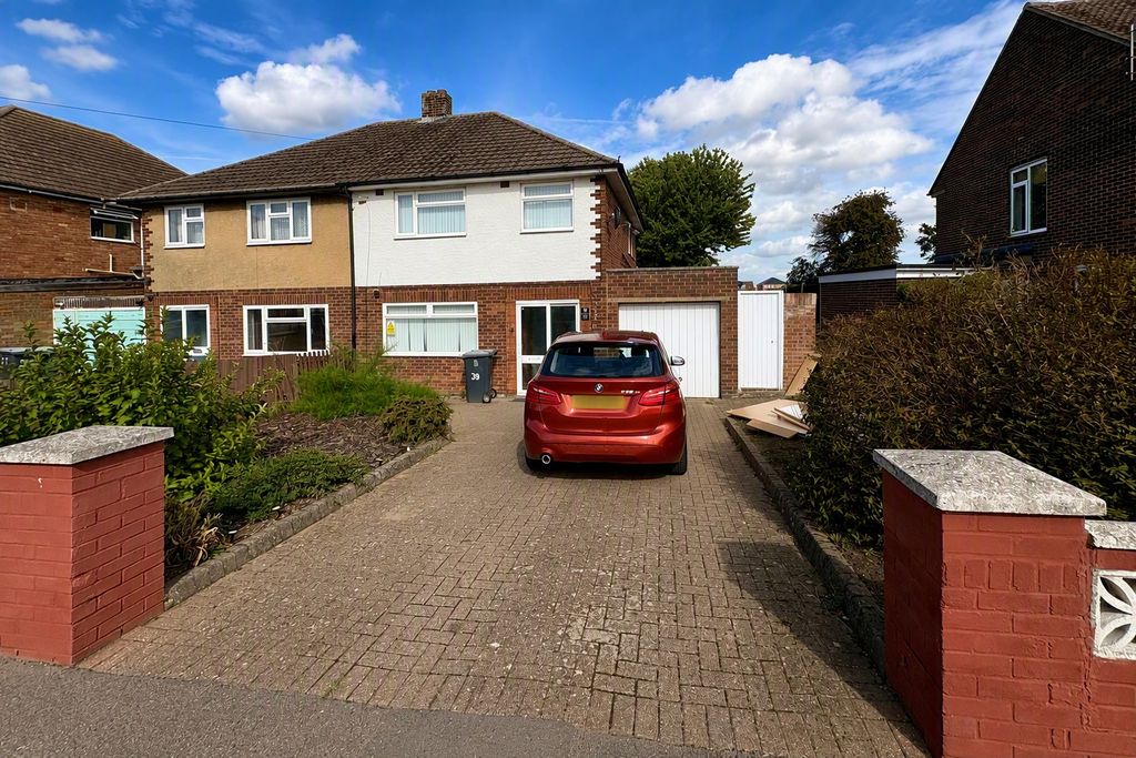 Property photo 1 of 13