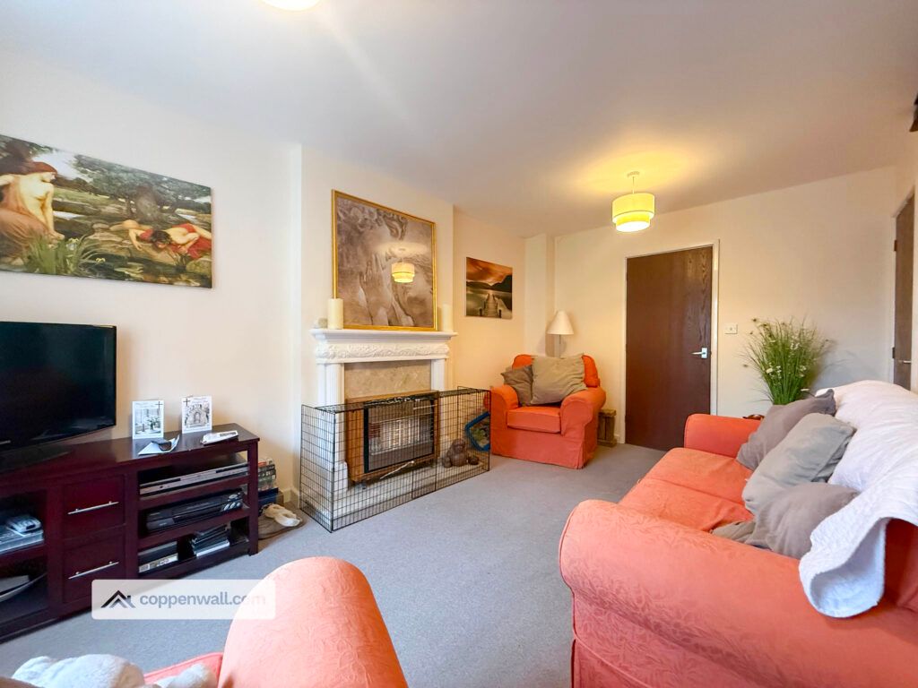 Property photo 2 of 29