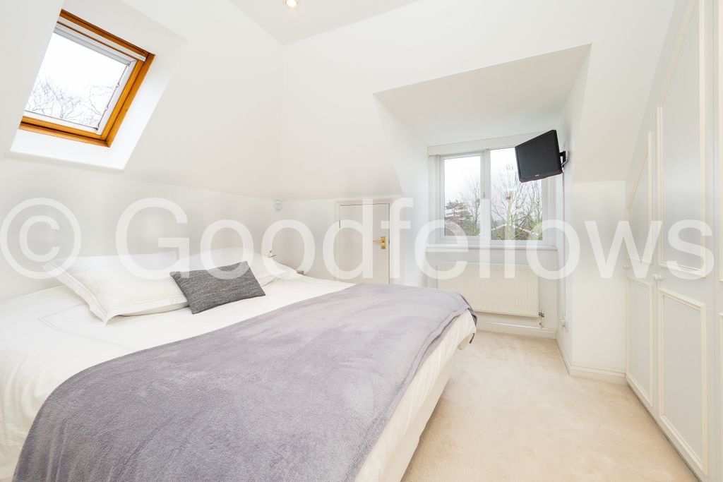 Property photo 2 of 7 Picture 2