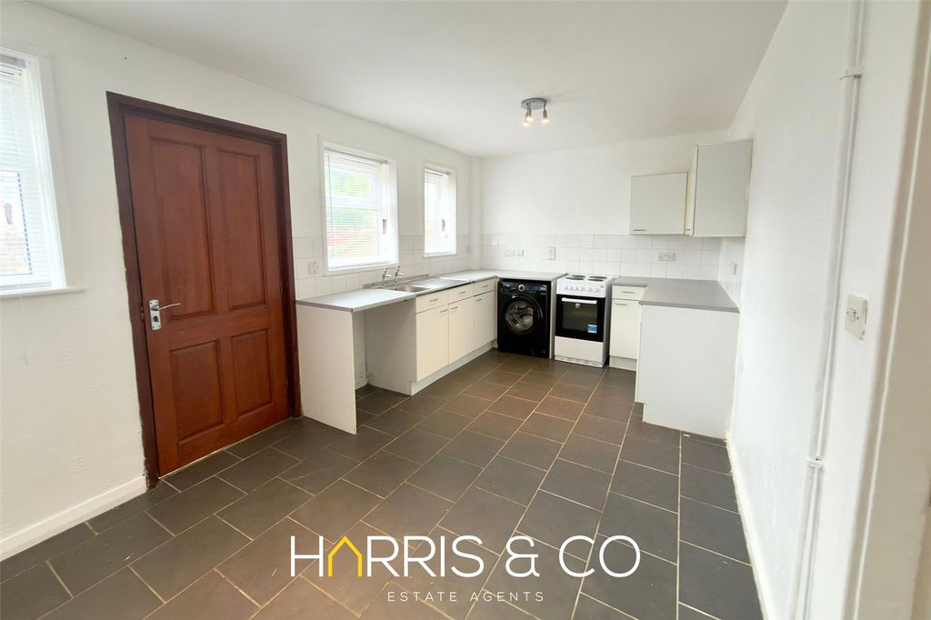 Property photo 3 of 8 Picture No. 07