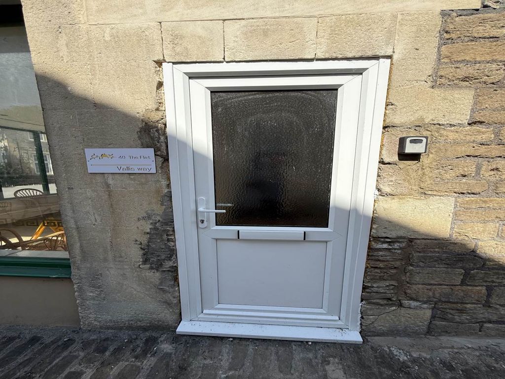 Property photo 2 of 12 Flat Entrance Door