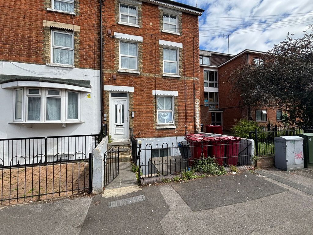 Property photo 1 of 1