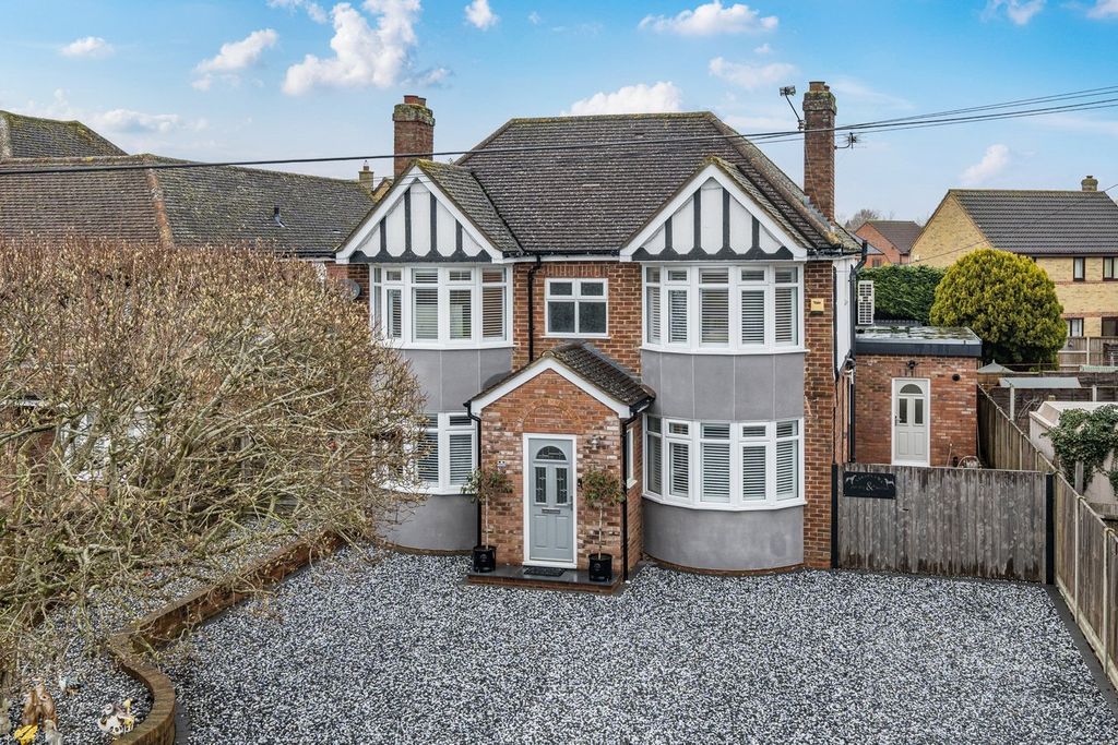 Property photo 1 of 24