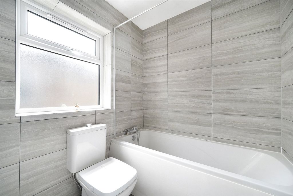 Property photo 3 of 13 Picture No. 07