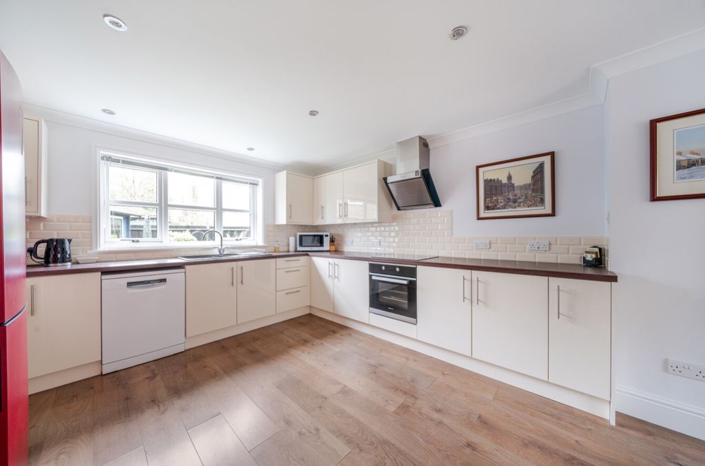 Property photo 2 of 21 1239199 (5)
