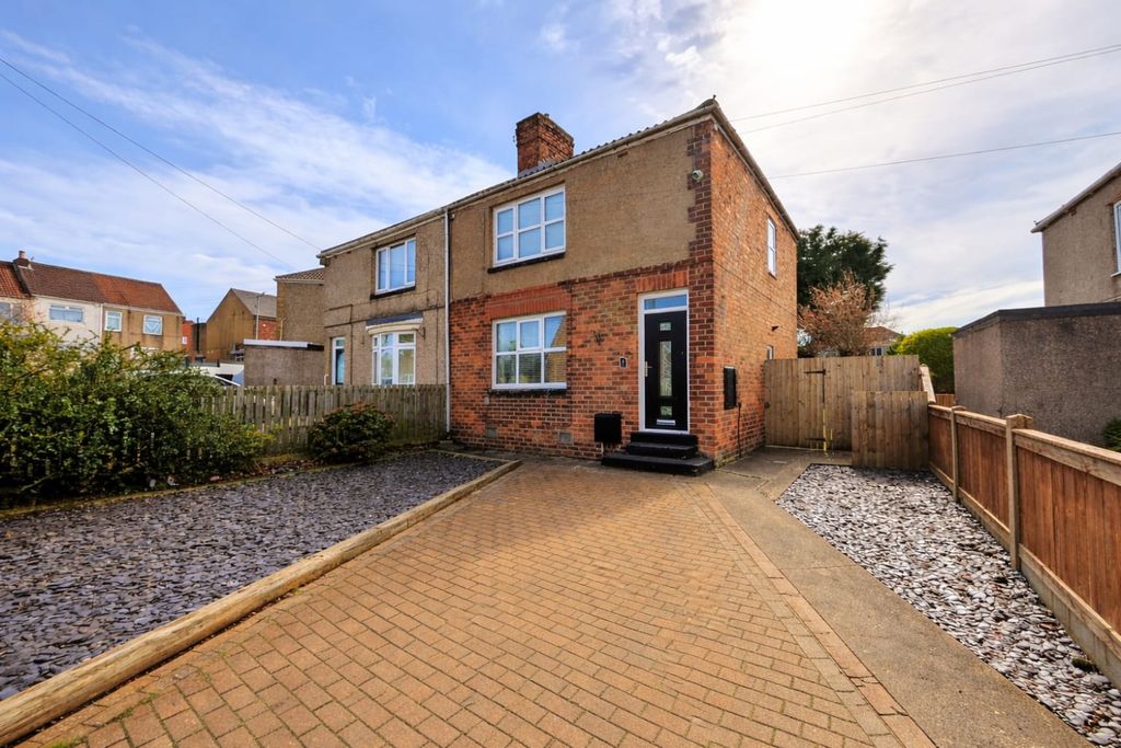 Property photo 1 of 9 5317394F-E6Be-406A-965B-B3F5111c29F9