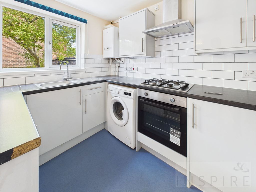 Property photo 2 of 14 Kitchen