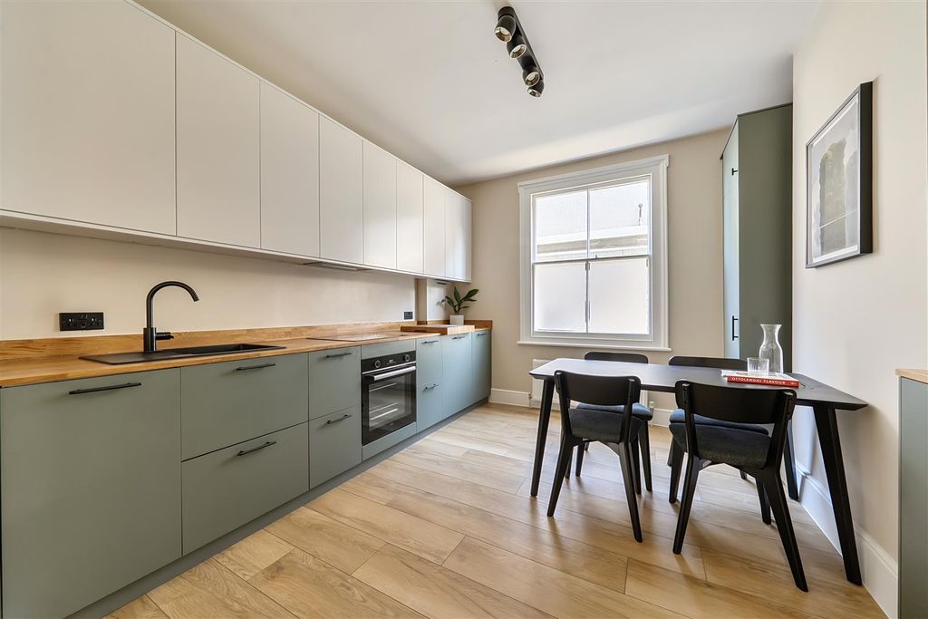 Property photo 3 of 14 1459889-15-6A0300Fcbb5A4.Jpg