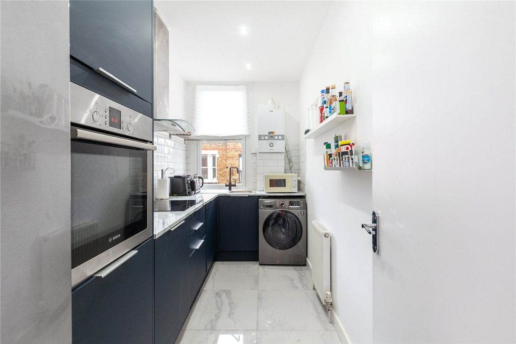 Property photo 1 of 9 Picture No. 05