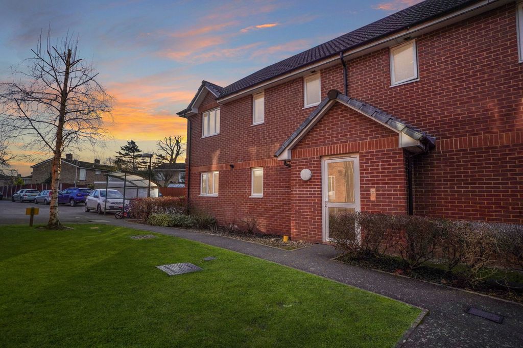 Property photo 1 of 7