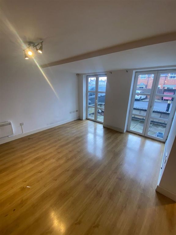 Property photo 2 of 10 8285239A-5Fcb-446F-B4Ab-5E54cc8d3652.Jpg