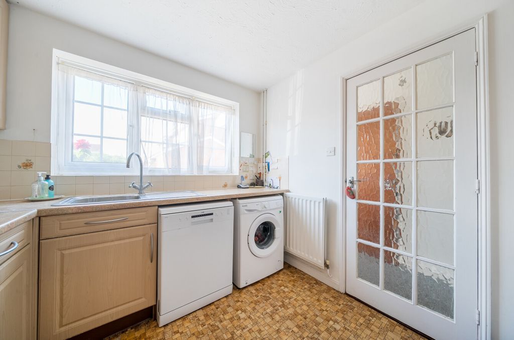 Property photo 3 of 16 1510923-10-6A9057...