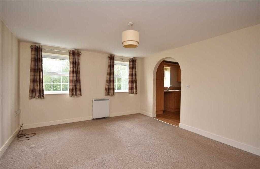 Property photo 3 of 8
