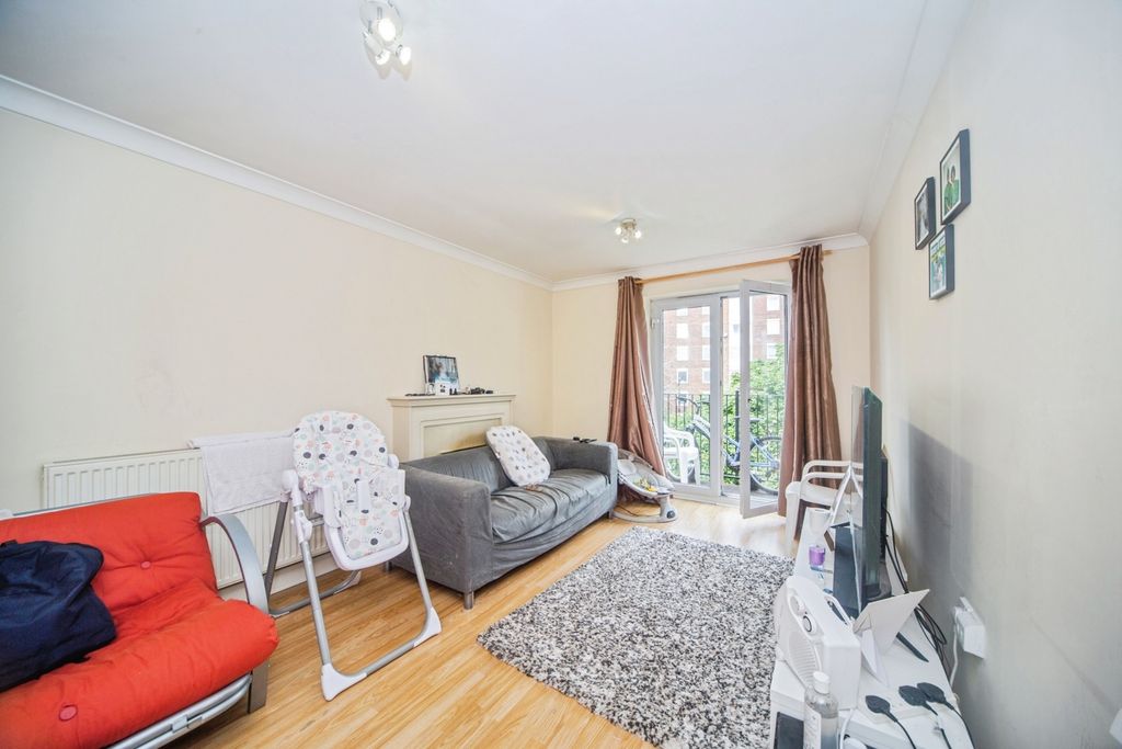 Property photo 2 of 11 Pbox-Img.Jpg