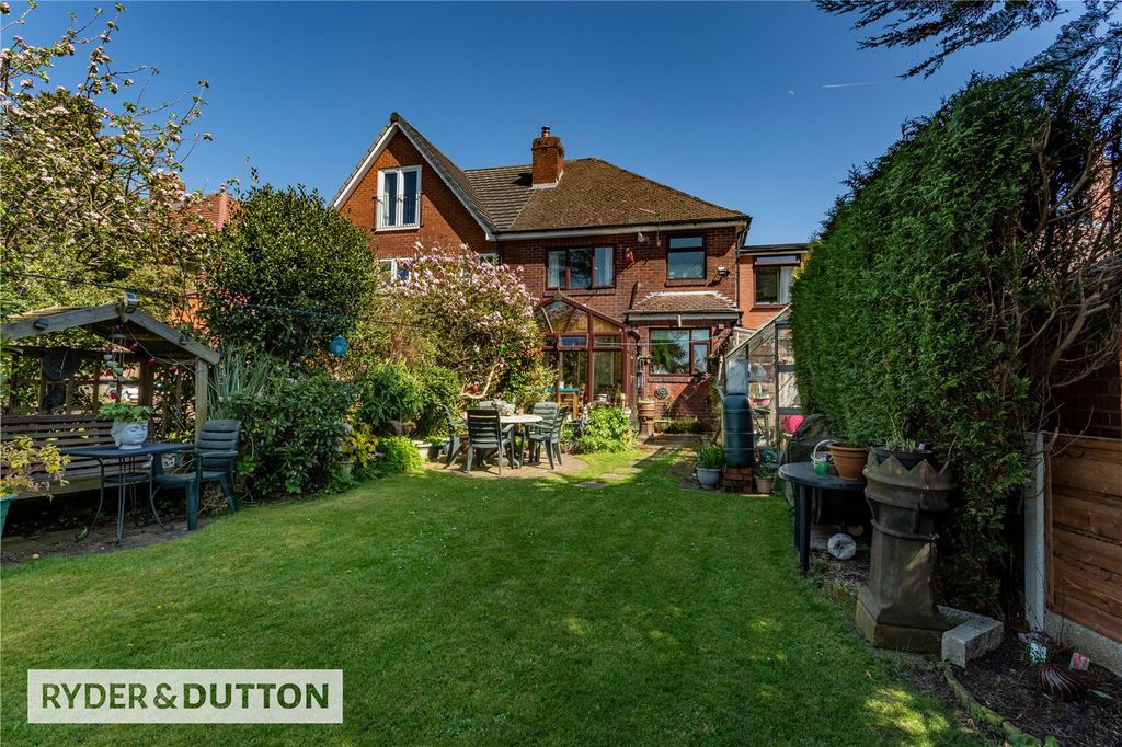 Property photo 3 of 35 Picture No. 33