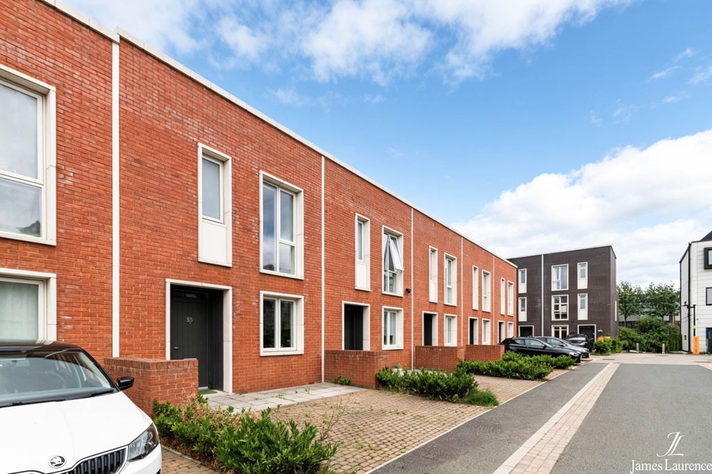 Property photo 1 of 25 B1C2C9Da-Ff77-421F-91Eb-6Bc2Fab1E4Ff