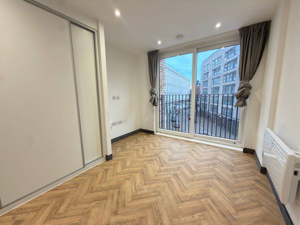 Property photo 1 of 5