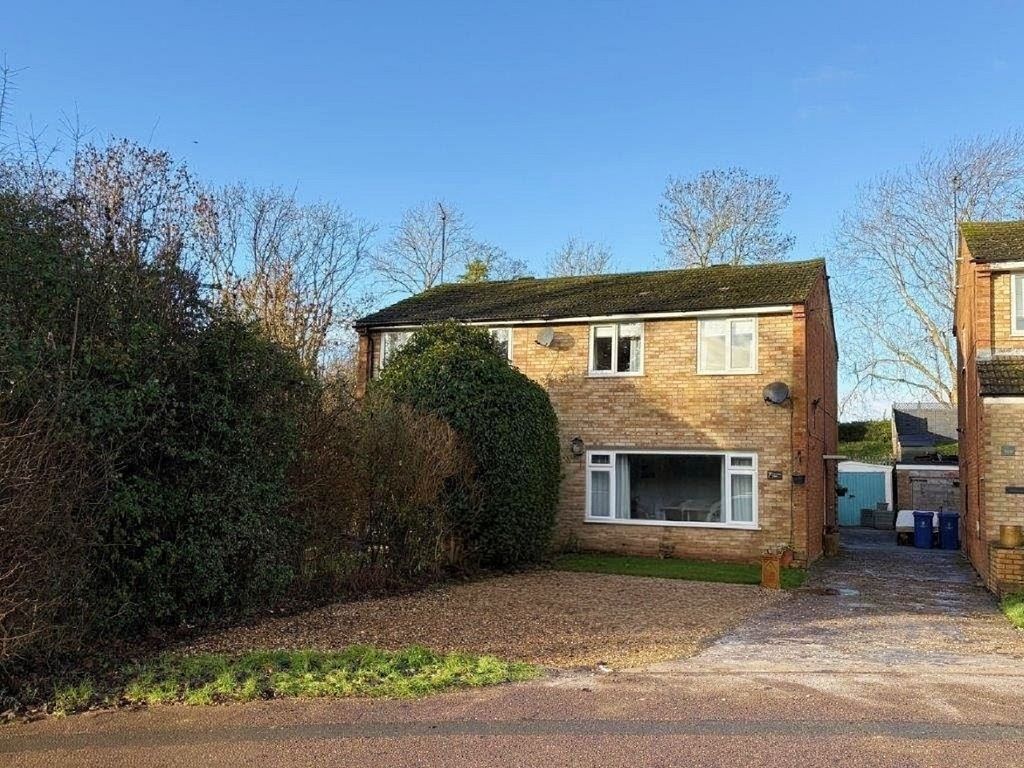 Property photo 1 of 14 Meadow Rise