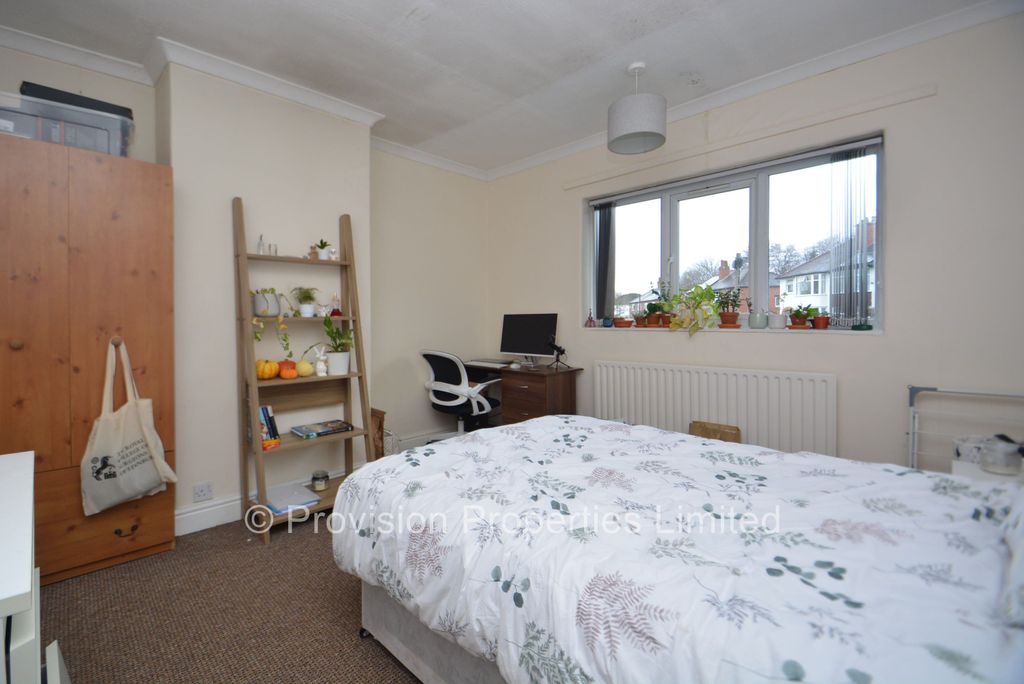 Property photo 2 of 13 Photo