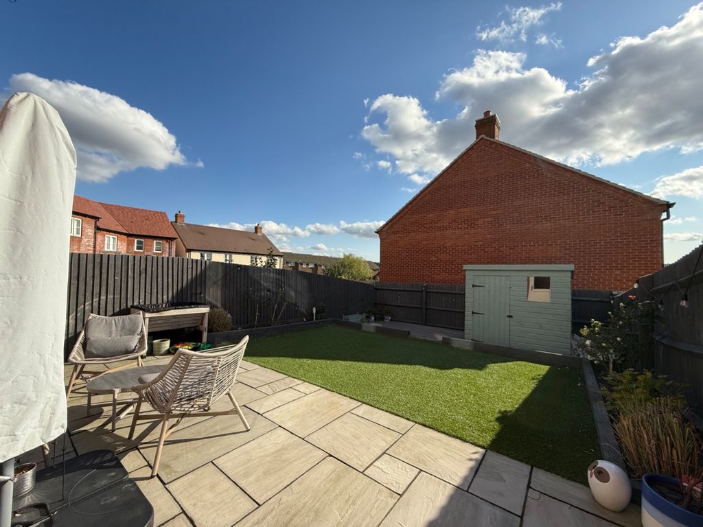 Property photo 3 of 16 3697607