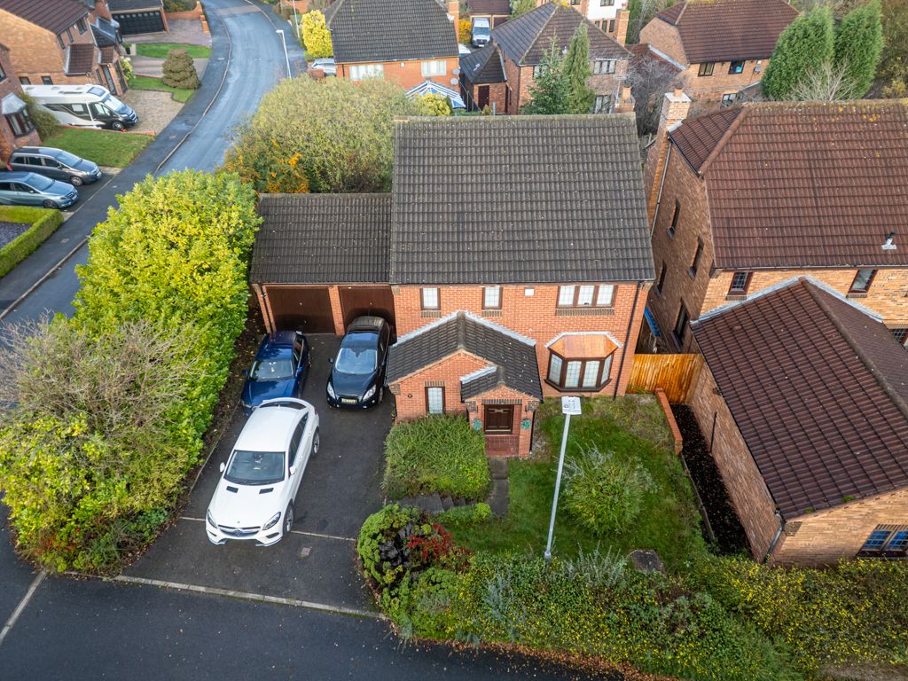 Property photo 2 of 34