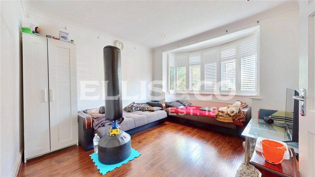 Property photo 2 of 11 Picture No. 04