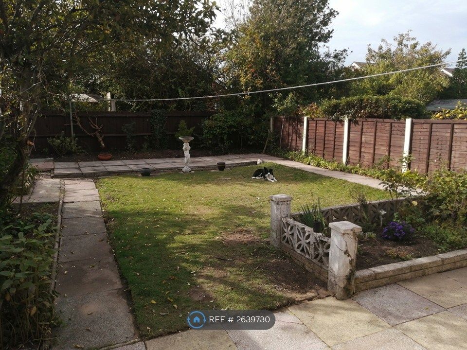 Property photo 2 of 11