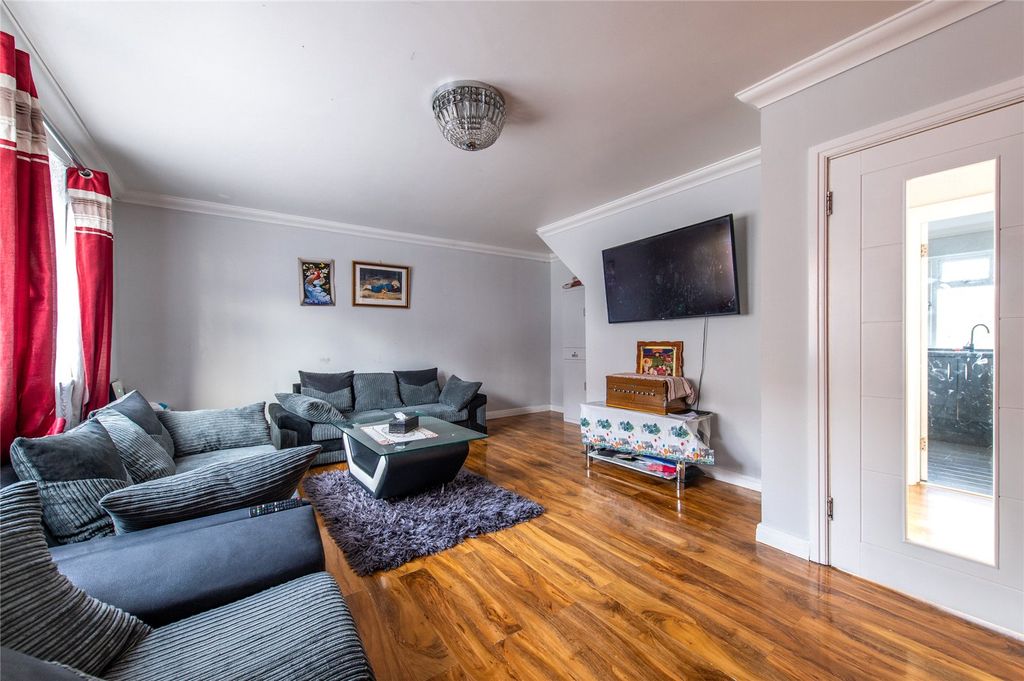 Property photo 2 of 26 Picture No. 22