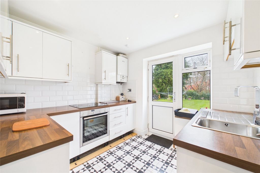 Property photo 1 of 6 Picture No. 16