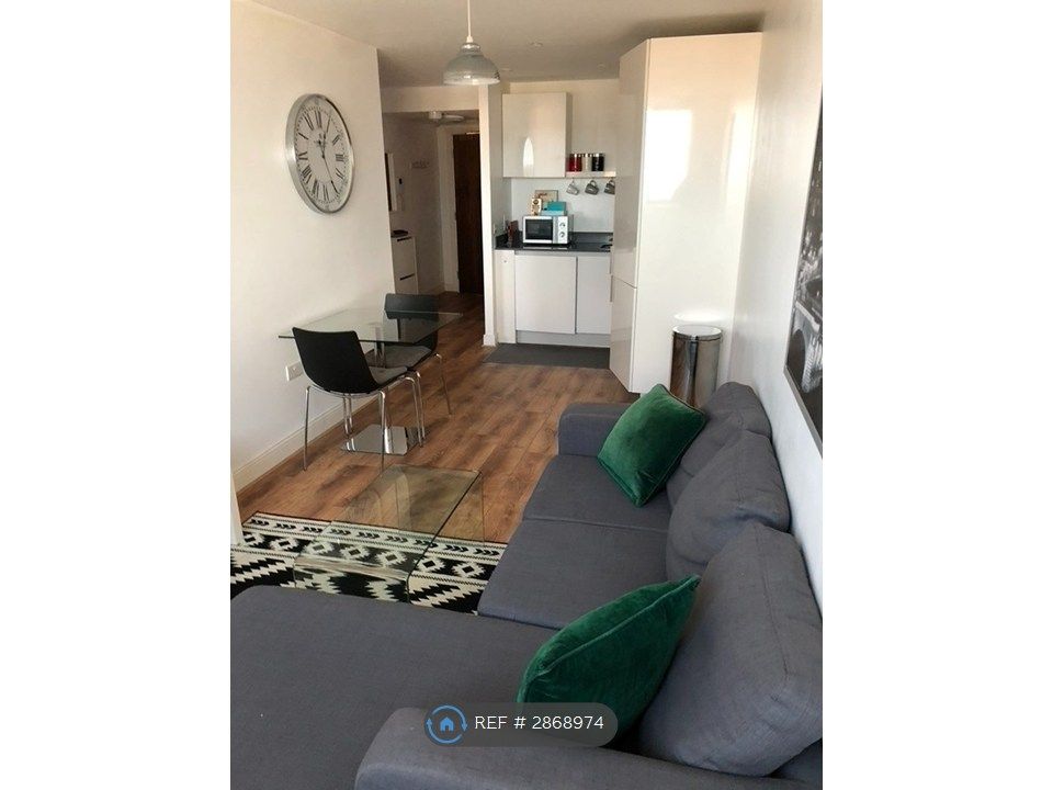 Property photo 2 of 17 Open Plan Living