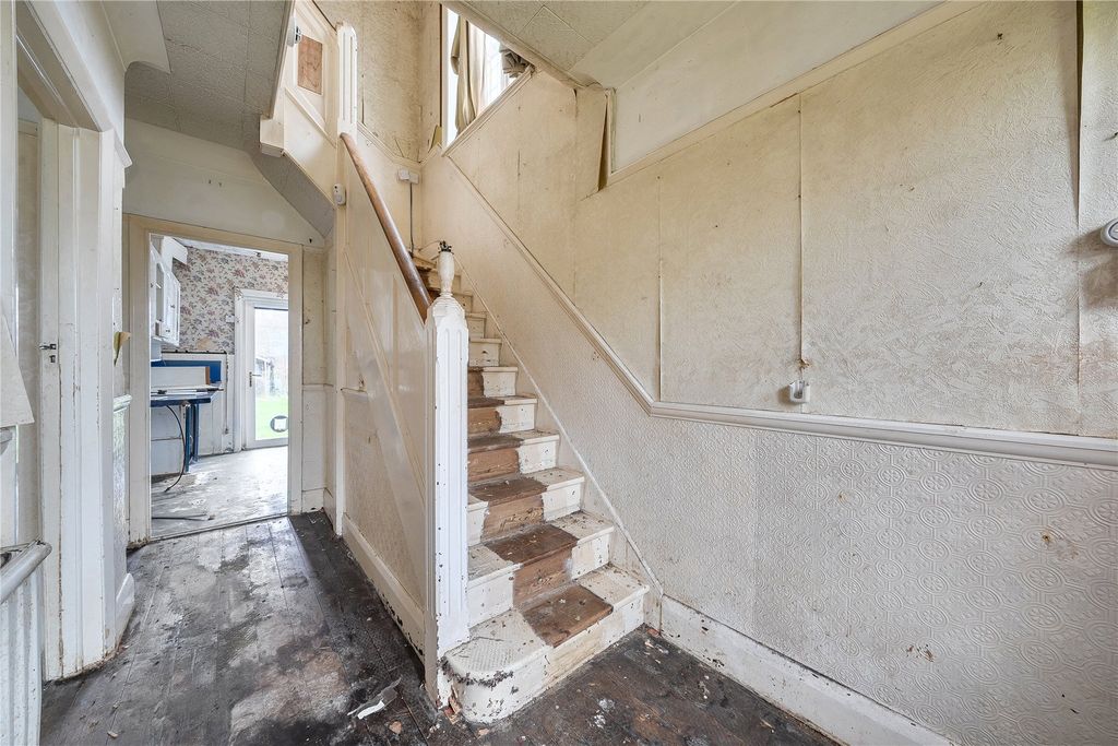 Property photo 2 of 18 Picture No. 20