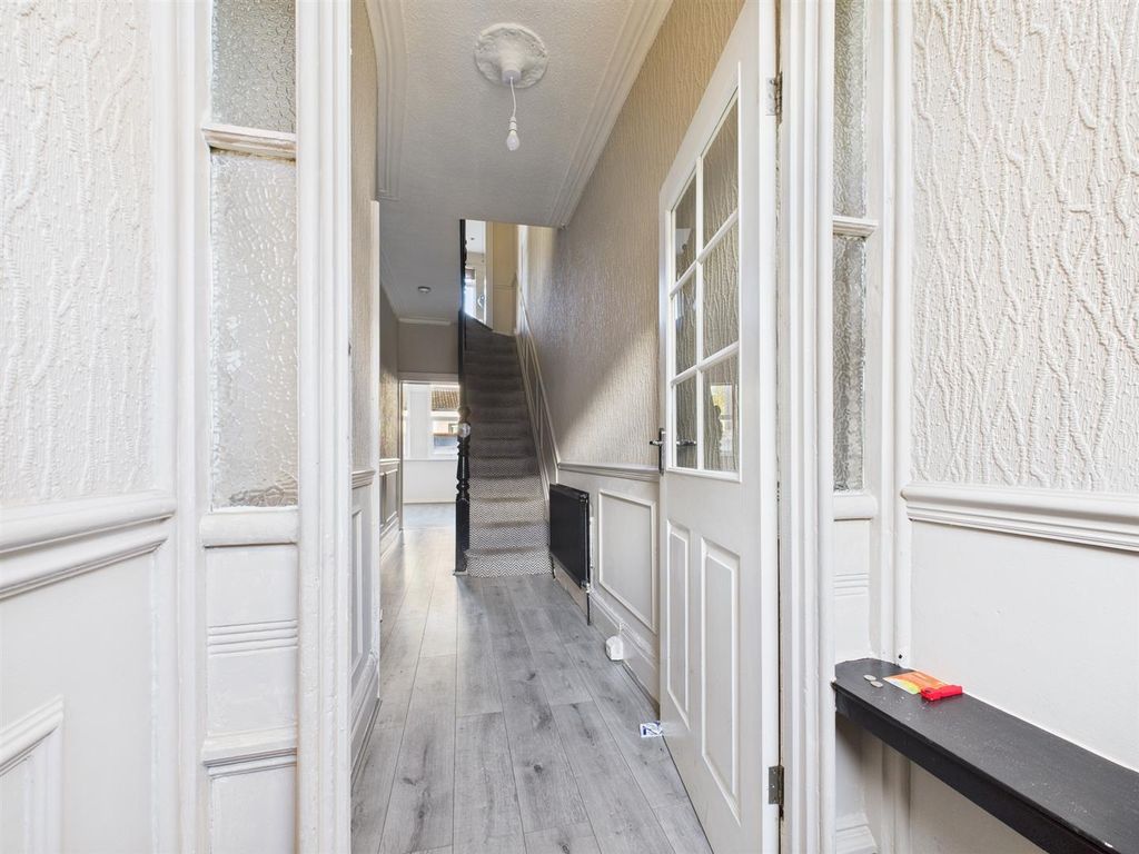 Property photo 3 of 44 Cam03604G0-Pr0169-Still001.Jpg