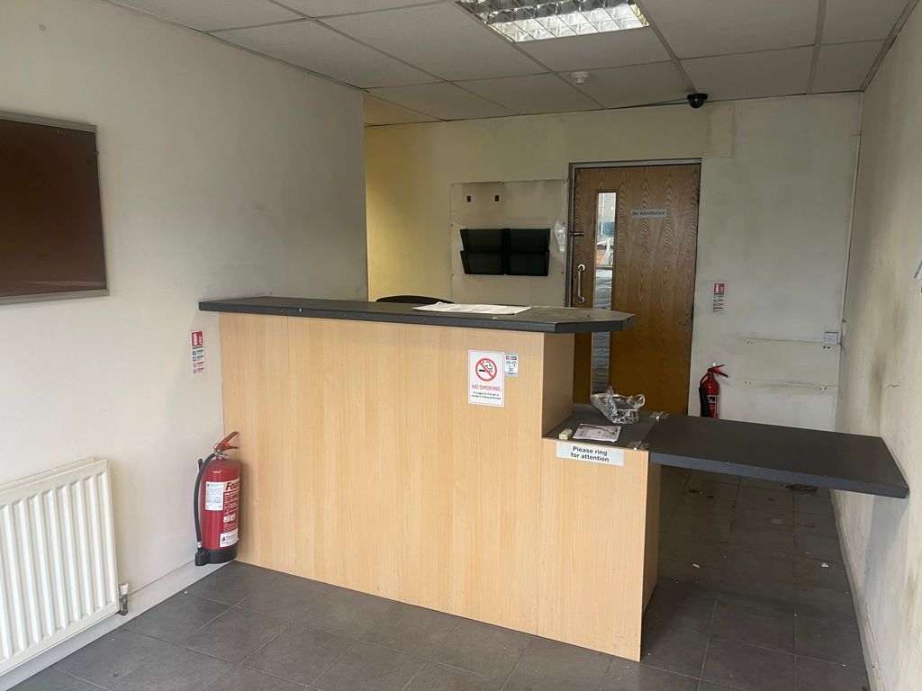 Property photo 2 of 13 Photo 2