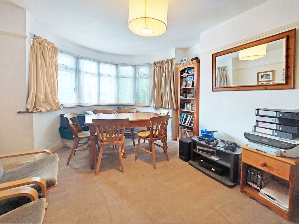 Property photo 2 of 12 5346562
