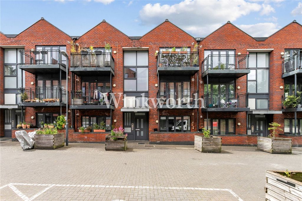 Property photo 1 of 12 Picture No. 28