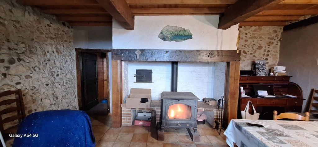 Property photo 2 of 36