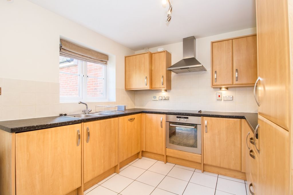Property photo 2 of 8 42311