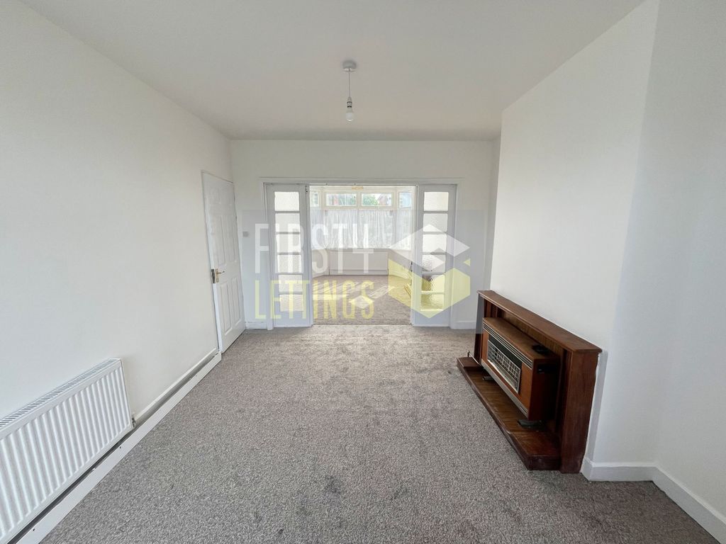 Property photo 2 of 11 Photo 7