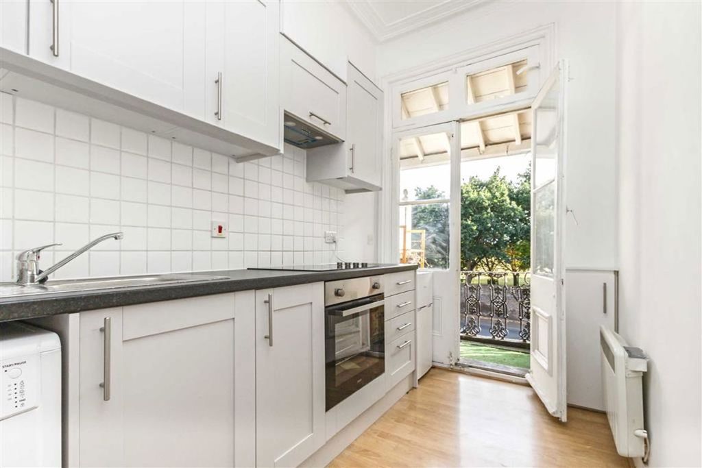 Property photo 3 of 4