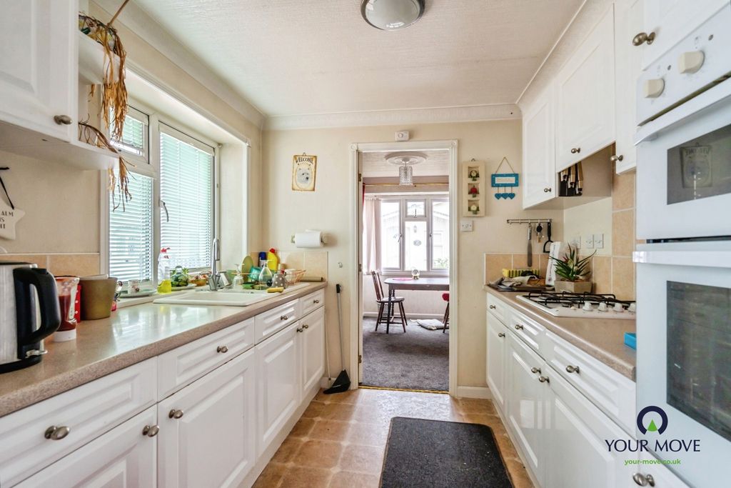 Property photo 3 of 13 Pbox-Img.Jpg