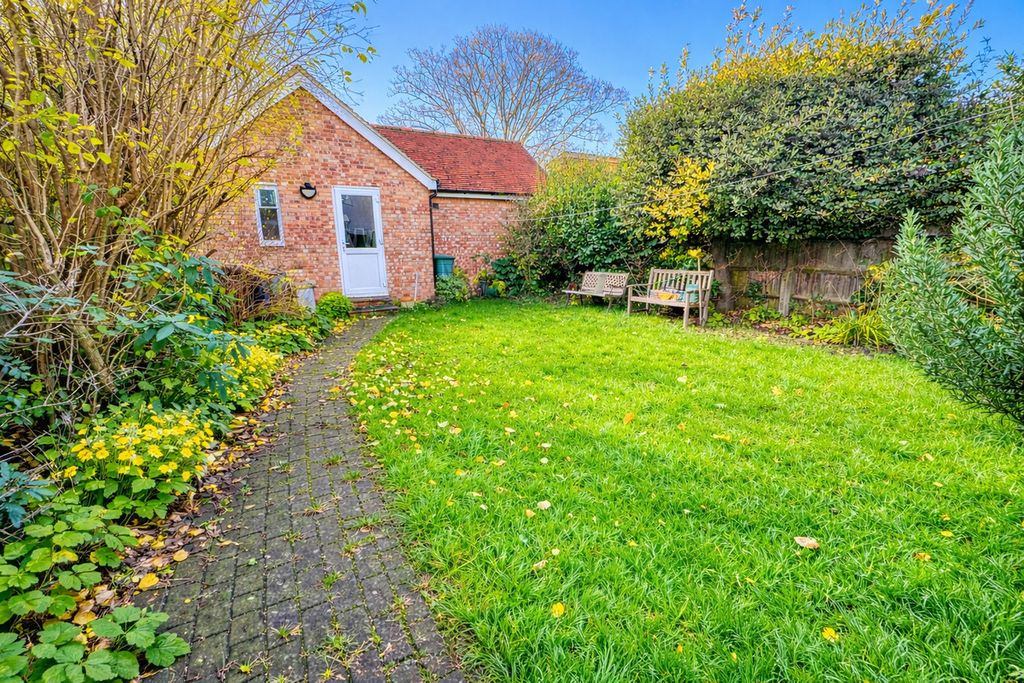 Property photo 2 of 15