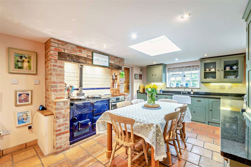 Property photo 3 of 11 Picture No. 07