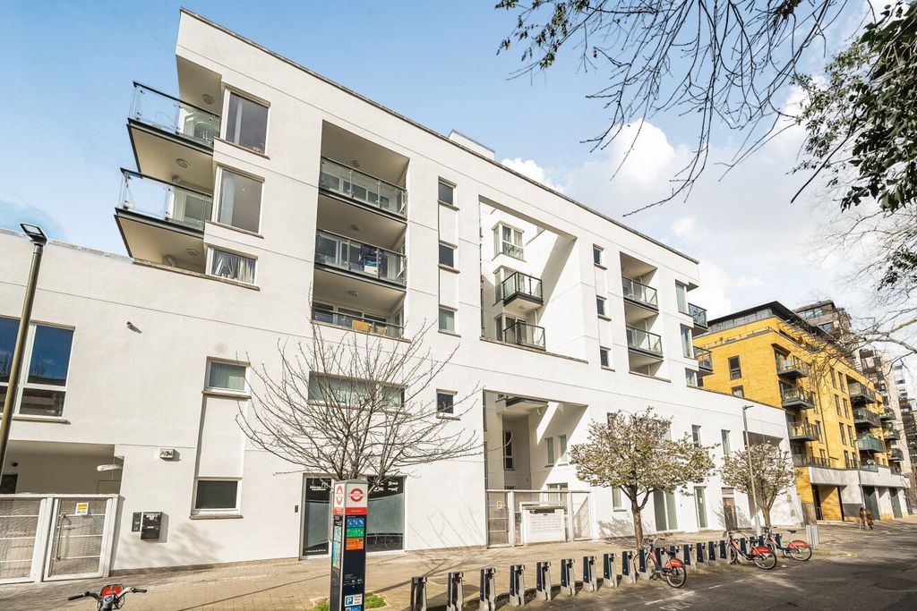 Property photo 3 of 9 Picture No. 51