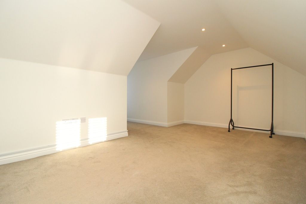 Property photo 3 of 8 Bedroom One View 1