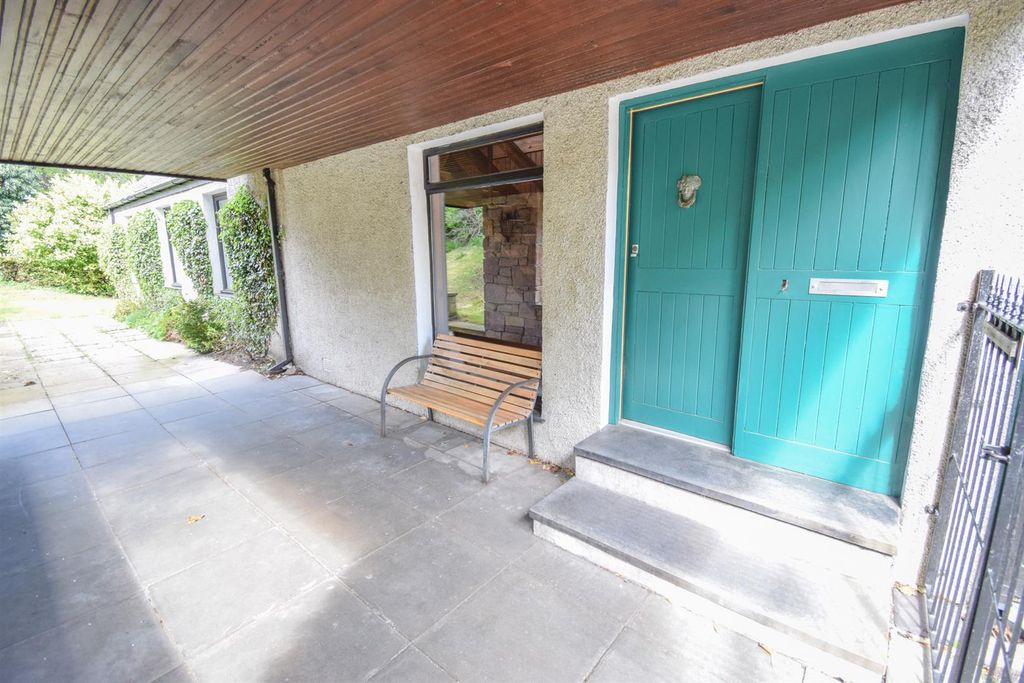 Property photo 3 of 44 Front Door.Jpg