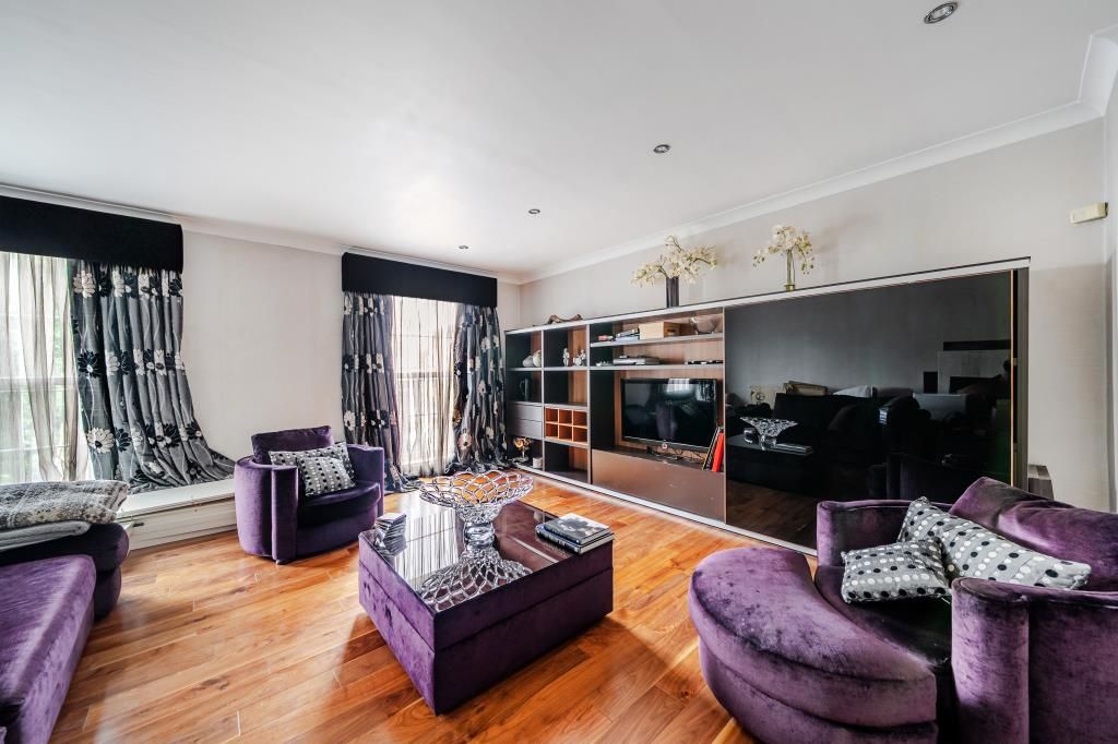 Property photo 2 of 25 Reception Room