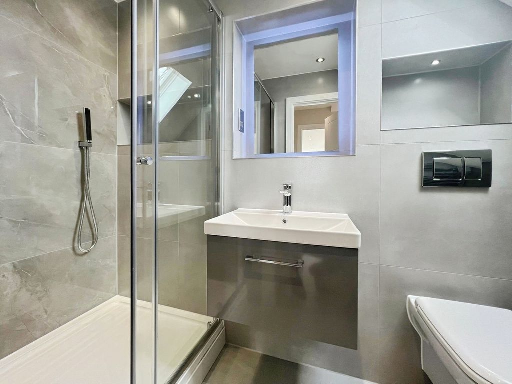 Property photo 3 of 10 Pbox-Img.Jpg